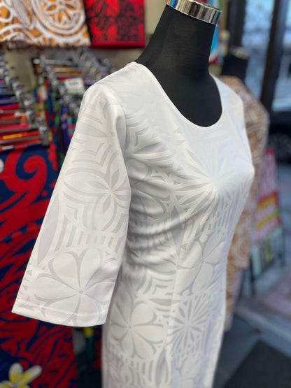 Straight Long Dress with 3/4 Sleeve.