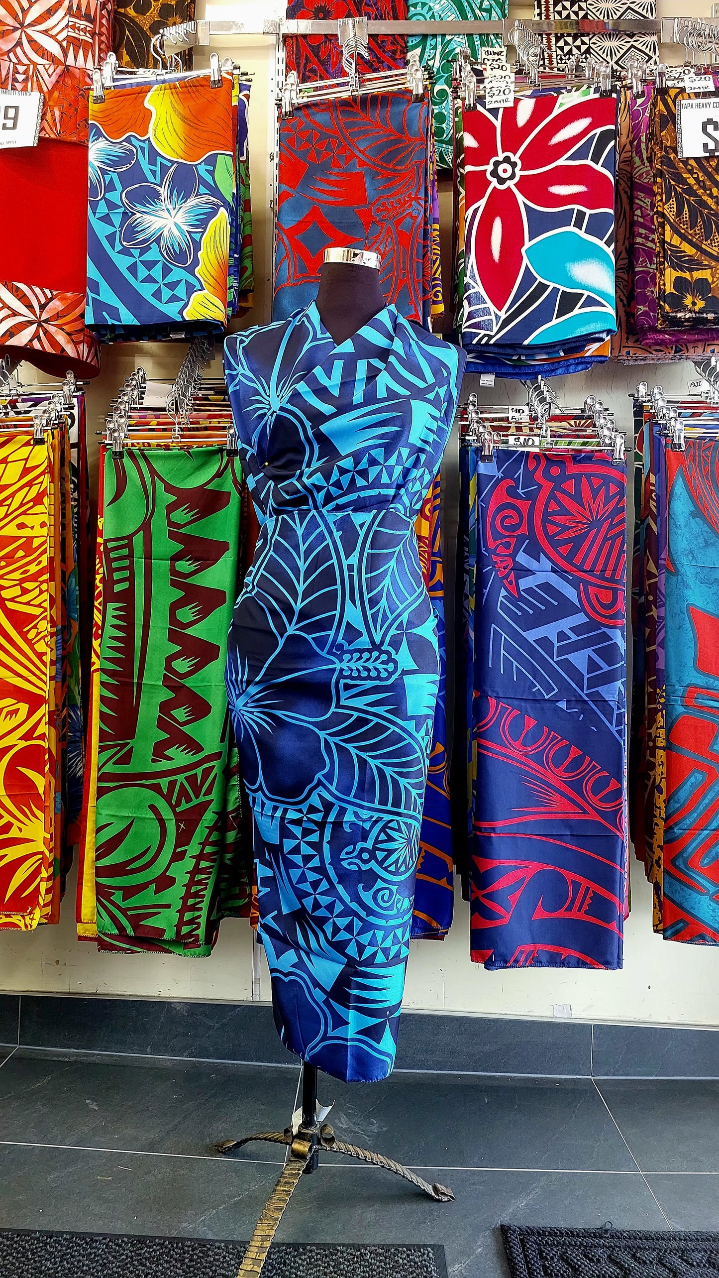 Sarong / Lavalava - 2 Yards Blue