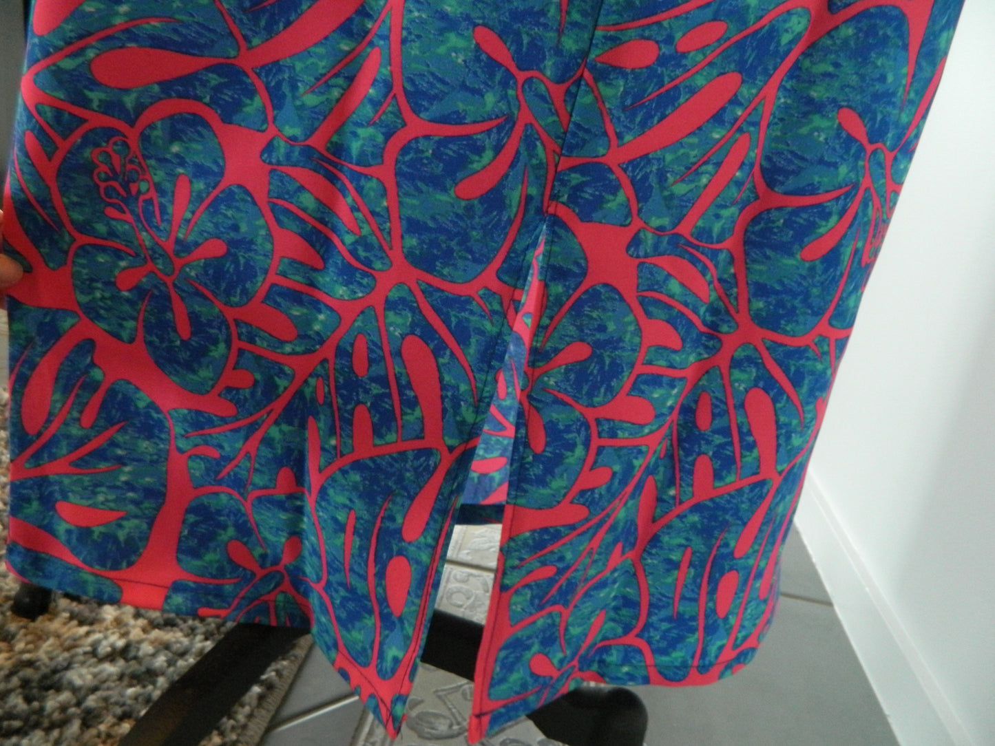 Straight Long Dress with Plain Sleeve