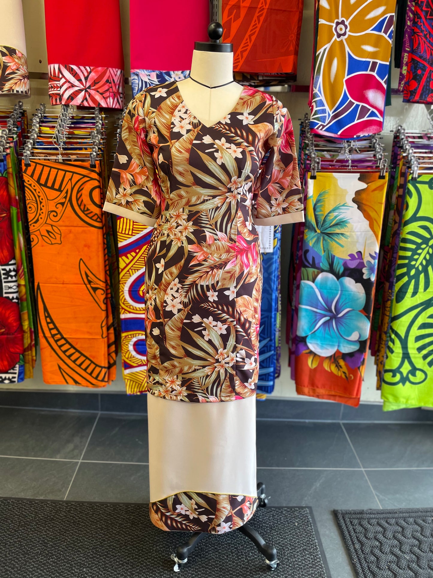 Island Bloom Puletasi – Brown Tropical Print