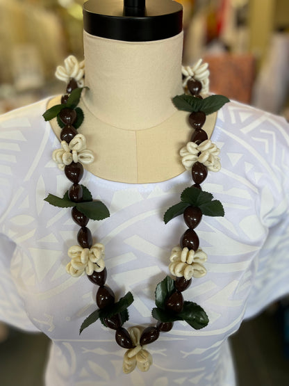 White Round-Neck Puletasi – With Matching Boarder Lavalava